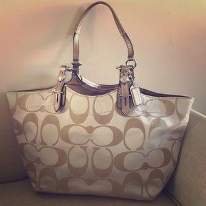 Coach handbag